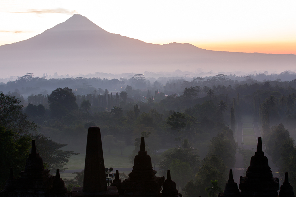 michele catena photography landscape indonesia borobudur sunset